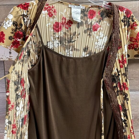 FRED DAVID Womens Petite Floral Blouse Faux Camisole Lace Trim Pleated Size PM - Picture 4 of 5